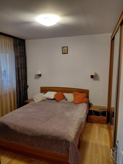 Apartament cu 2 camere decomandat în Exterior Vest