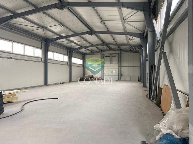 Spațiu industrial, de 3,241 mp, în Est