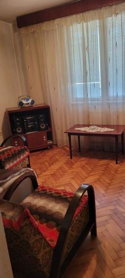 Apartament cu 2 camere decomandat în Mureșeni