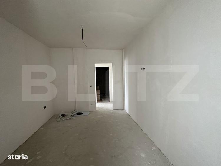 Apartament cu 3 camere în Micro 17