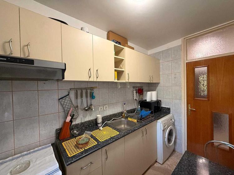 Garsonieră decomandată în Tineretului
