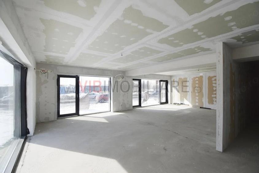 Spatiu comercial stradal, apropiere metrou Straulesti - 3