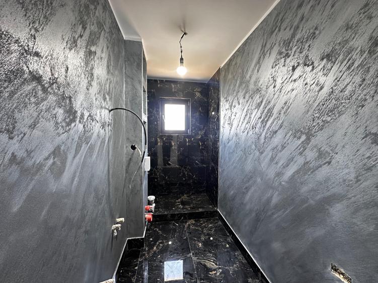 Casă individuală cu 4 camere cu Canalizare în Tulucești