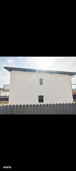 Casă cu 3 camere cu Teren 300 Mp în Valea Lupului