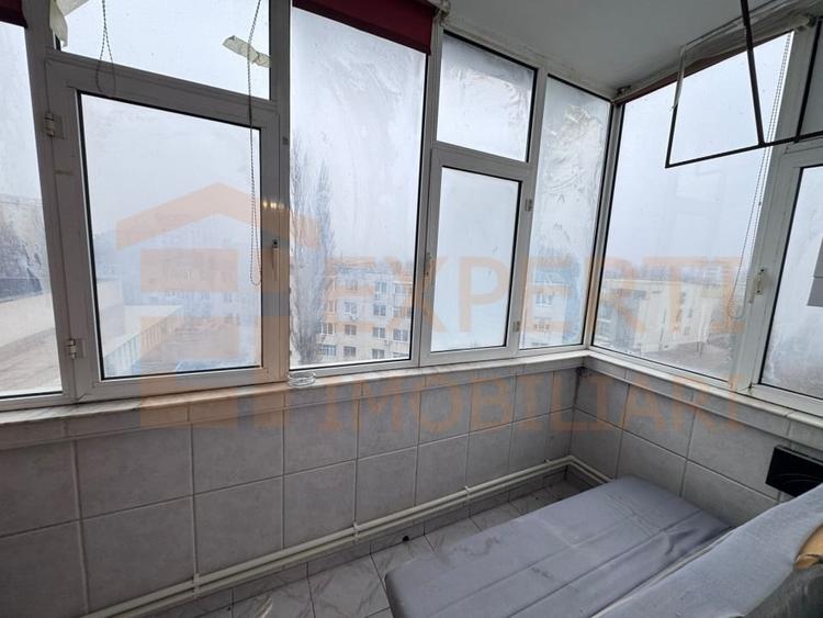 Apartament cu 3 camere decomandat, mobilat în Tomis III