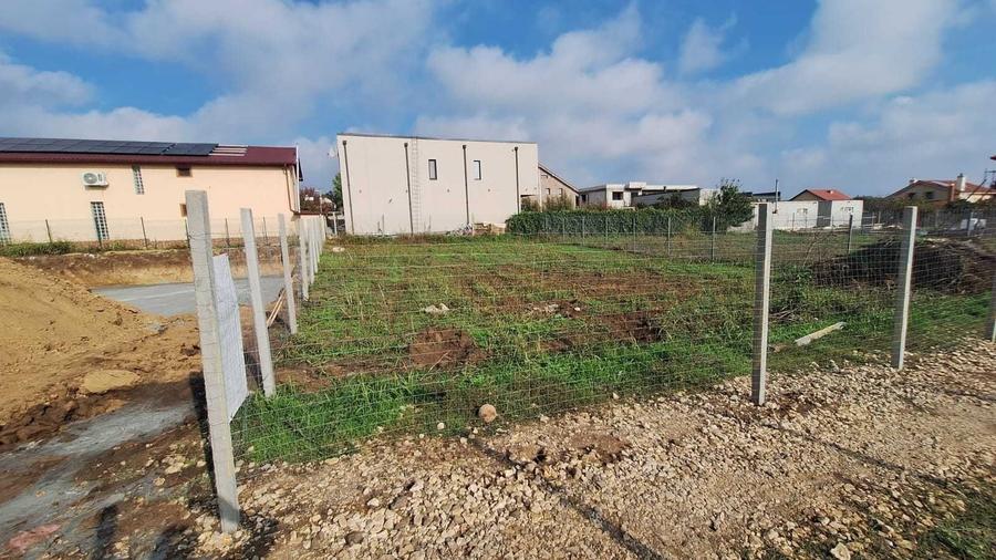 Teren de vanzare LAZU 420 m cu utilitati - 7