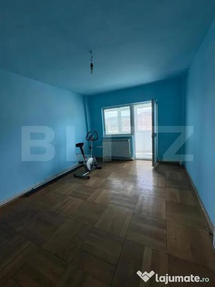Apartament cu 2 camere decomandat în Cetate