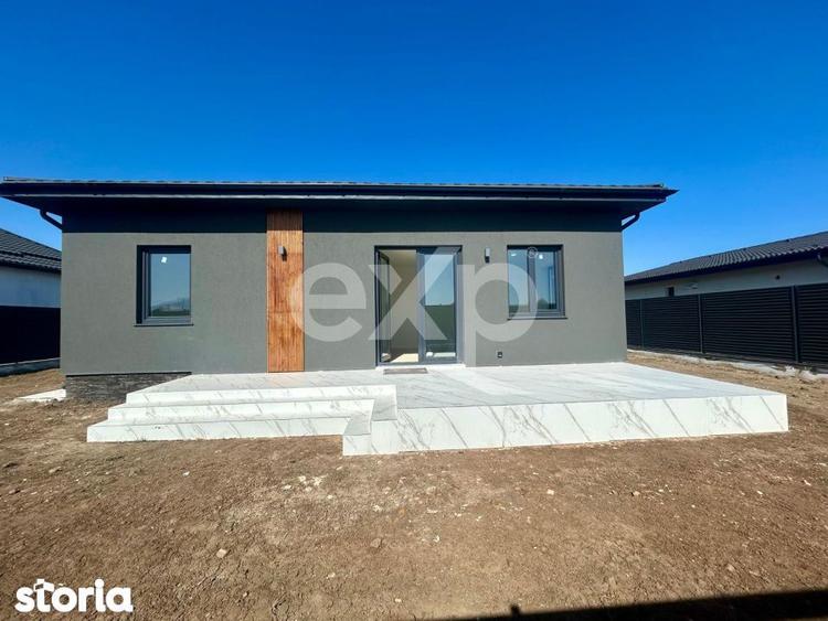 Casă cu 4 camere cu Teren 500 Mp în Sânpetru
