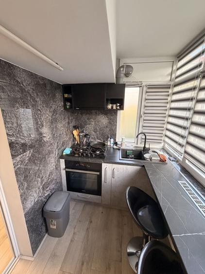 Apartament cu 2 camere decomandat în Ostroveni