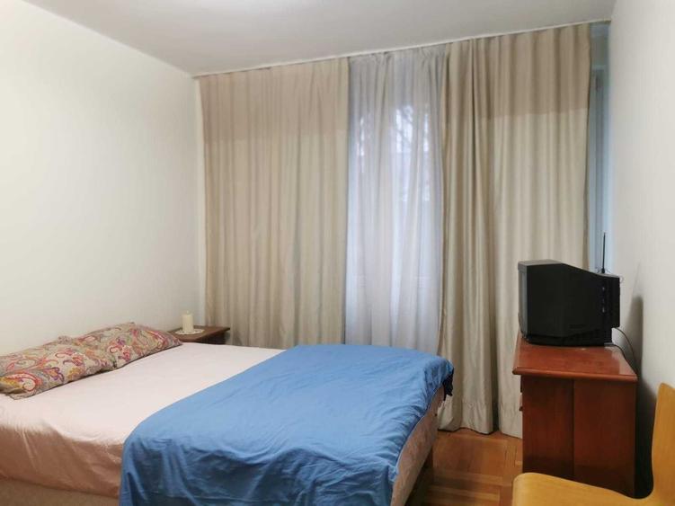 Apartament cu 2 camere semidecomandat în Basarabia