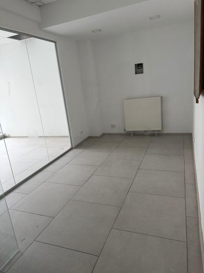 Spațiu comercial, de 130 mp, în Exterior Vest