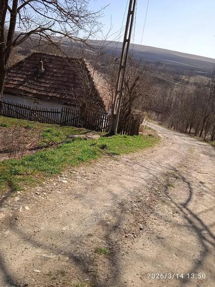 Casă cu Teren 304 Mp în Rediu