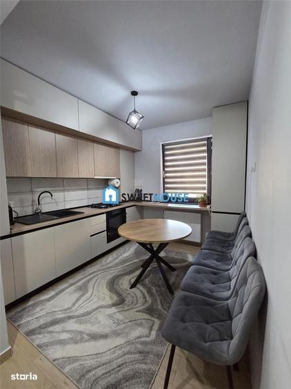 Apartament cu 2 camere decomandat în Noua