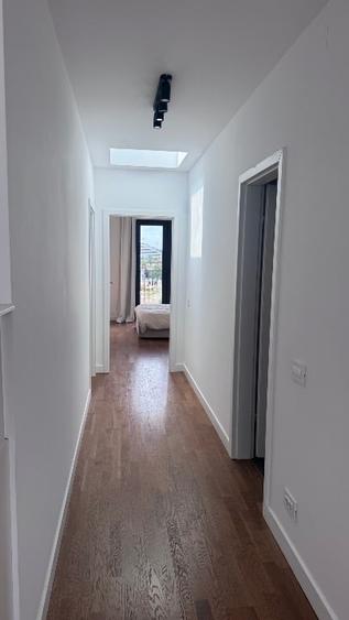 Apartament cu 4 camere decomandat, mobilat în Central