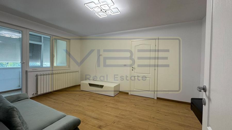 Apartament cu 2 camere semidecomandat, mobilat în Podu Roș