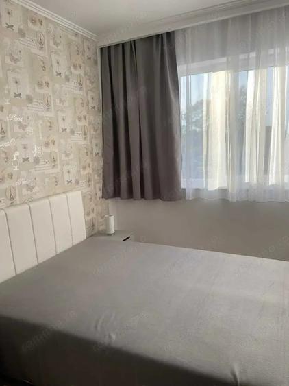 Apartament cu 2 camere decomandat în Văcăresti