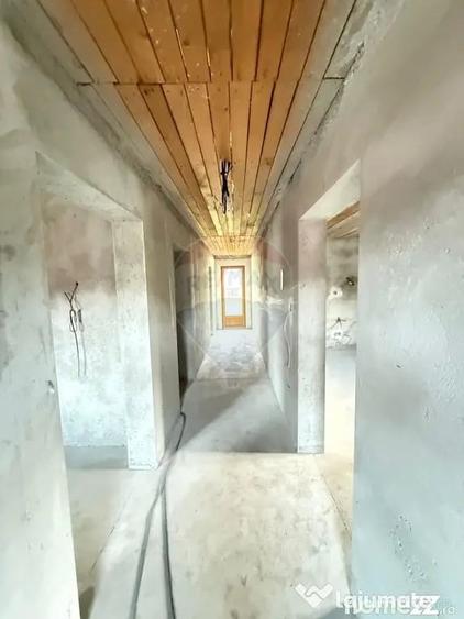 Casă cu 5 camere cu Teren 302 Mp în Gura Humorului