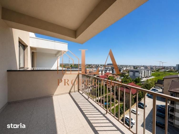 Apartament cu 3 camere decomandat în Titan