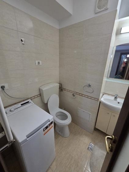 Apartament cu 3 camere semidecomandat, mobilat în Chitila