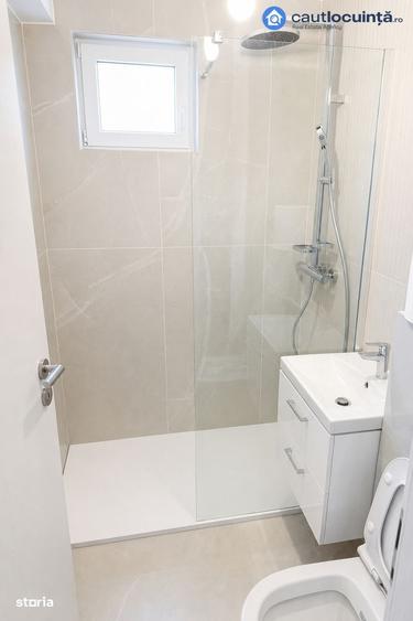 Apartament cu 4 camere decomandat în Domnești