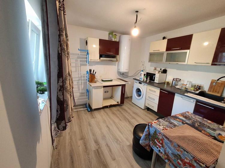 Casă cu 3 camere în Exterior Sud