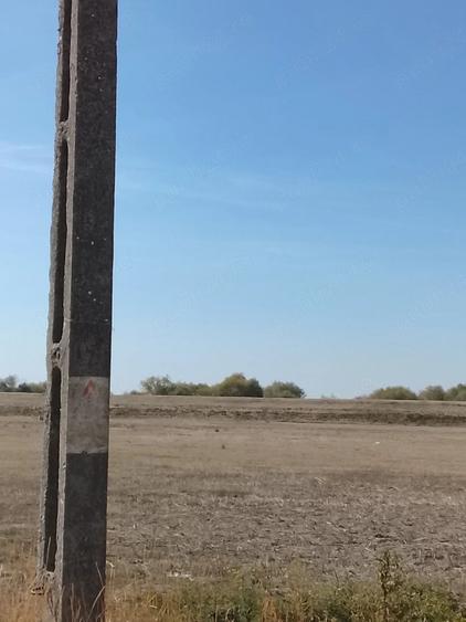 Teren de 678 mp, în Central
