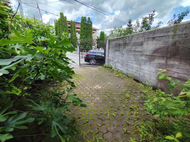 Casă cu Teren 1073 Mp în Voila