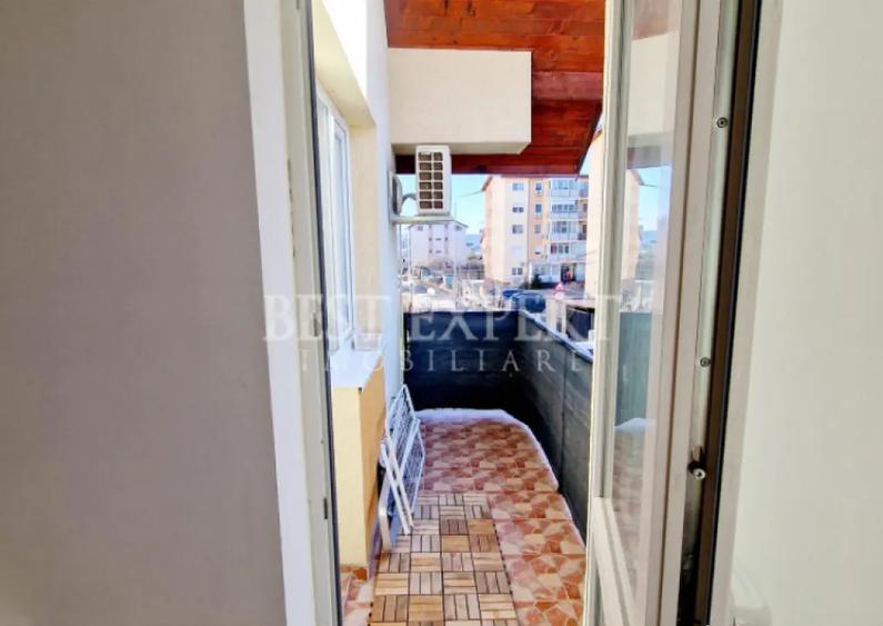 Casă cu 3 camere cu Teren 17 Mp în Titan