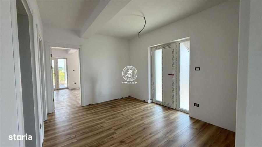 Casă cu 3 camere în Aroneanu