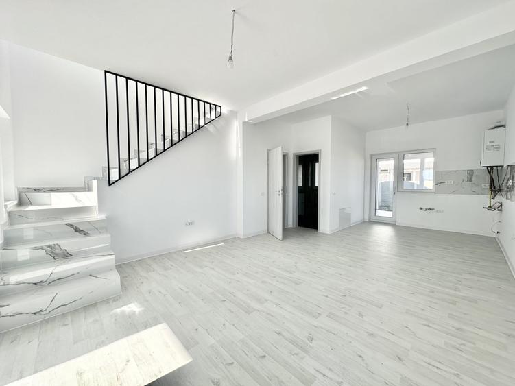Duplex cu 3 camere cu Teren 210 Mp în Bucovăț (Remetea Mare)
