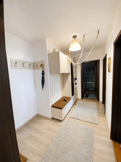 Apartament cu 2 camere decomandat în Zorilor