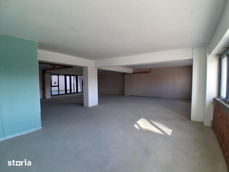 Spațiu comercial, de 73 mp, în Păcurari