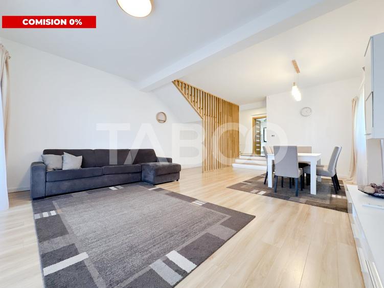 Duplex cu 4 camere cu Canalizare în Europa