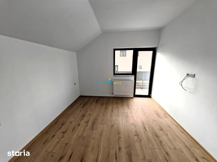 Casă cu 4 camere cu Teren 427 Mp în Republicii