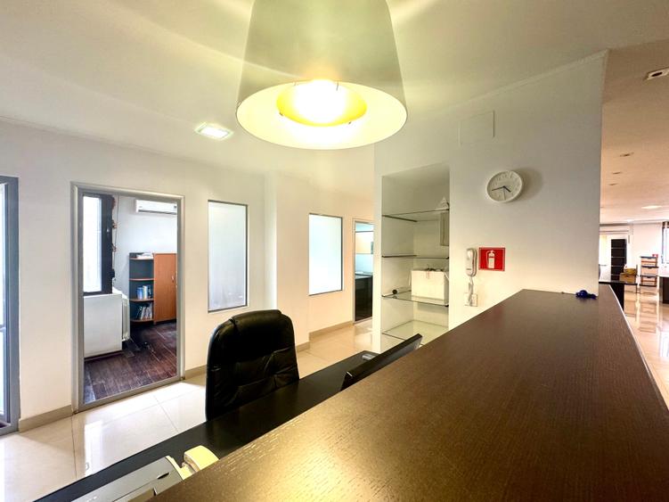 Apartament cu 6 camere decomandat, mobilat în 13 Septembrie