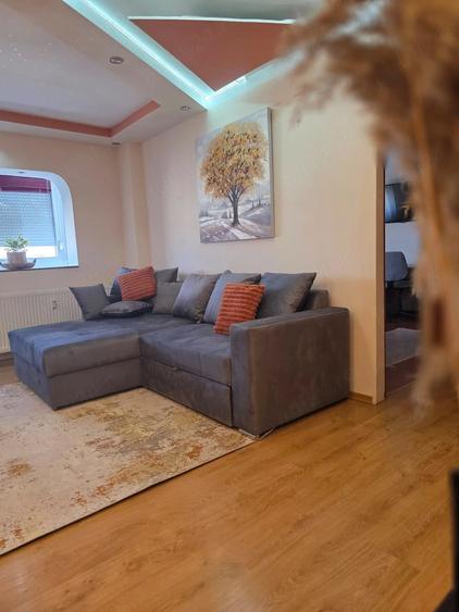 Apartament cu 2 camere semidecomandat în Berceni