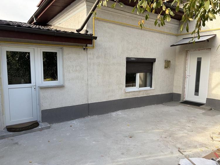 Casă cu 3 camere decomandat cu Teren 240 Mp în Nord