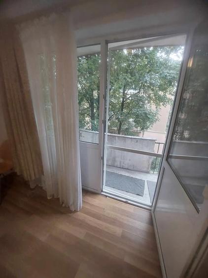 Apartament cu 2 camere decomandat în Semicentral