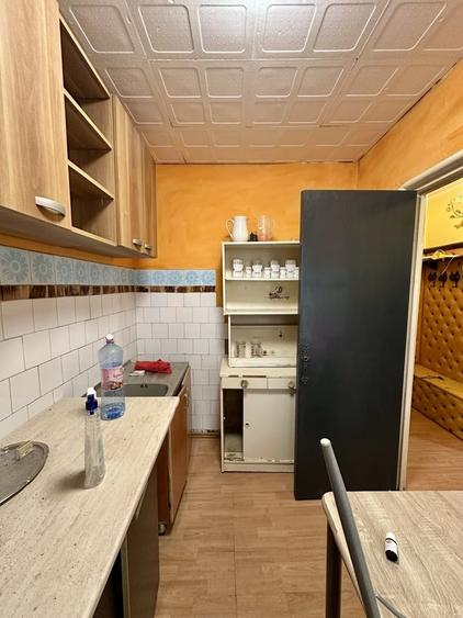 Apartament cu 3 camere decomandat în Prelungirea Ghencea