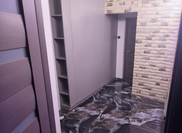 Apartament cu 2 camere decomandat, mobilat în Nicolina