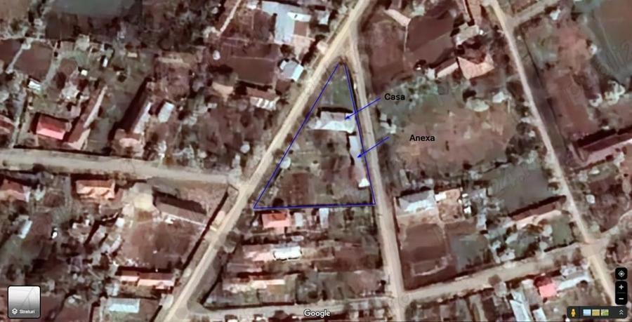 Casă cu 3 camere cu Teren 1600 Mp în Spătărei