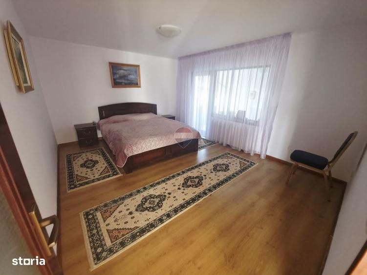 Casă cu 4 camere în Izvoare