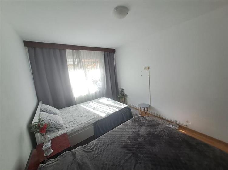 Apartament cu 2 camere decomandat, mobilat în Răcădău
