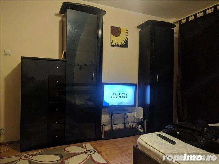 Garsonieră decomandată în Cantemir