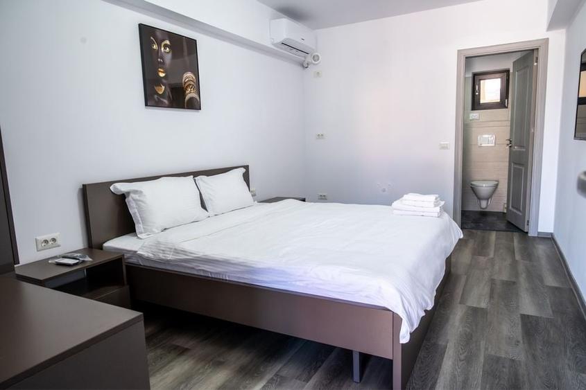 Spațiu comercial, de 400 mp, în Central