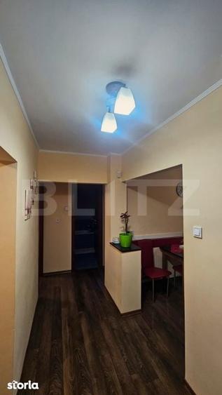 Apartament cu 3 camere decomandat în Tudor