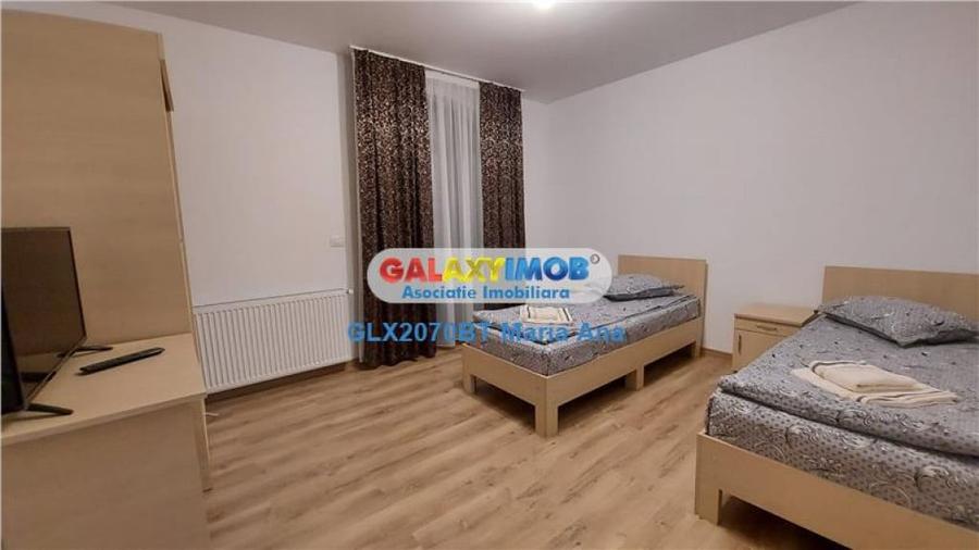 Casă cu 14 camere cu Teren 480 Mp în Central