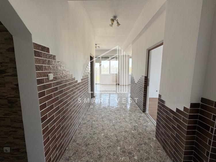 Apartament cu 3 camere decomandat în Micro 17