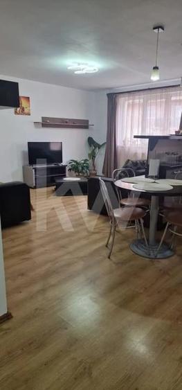 Apartament 3 camere decomandat | 77 mp | 2 dormitoare | 2 bai | Etaj 2 - 3