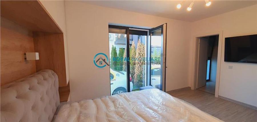 Apartament cu 3 camere decomandat în Albert